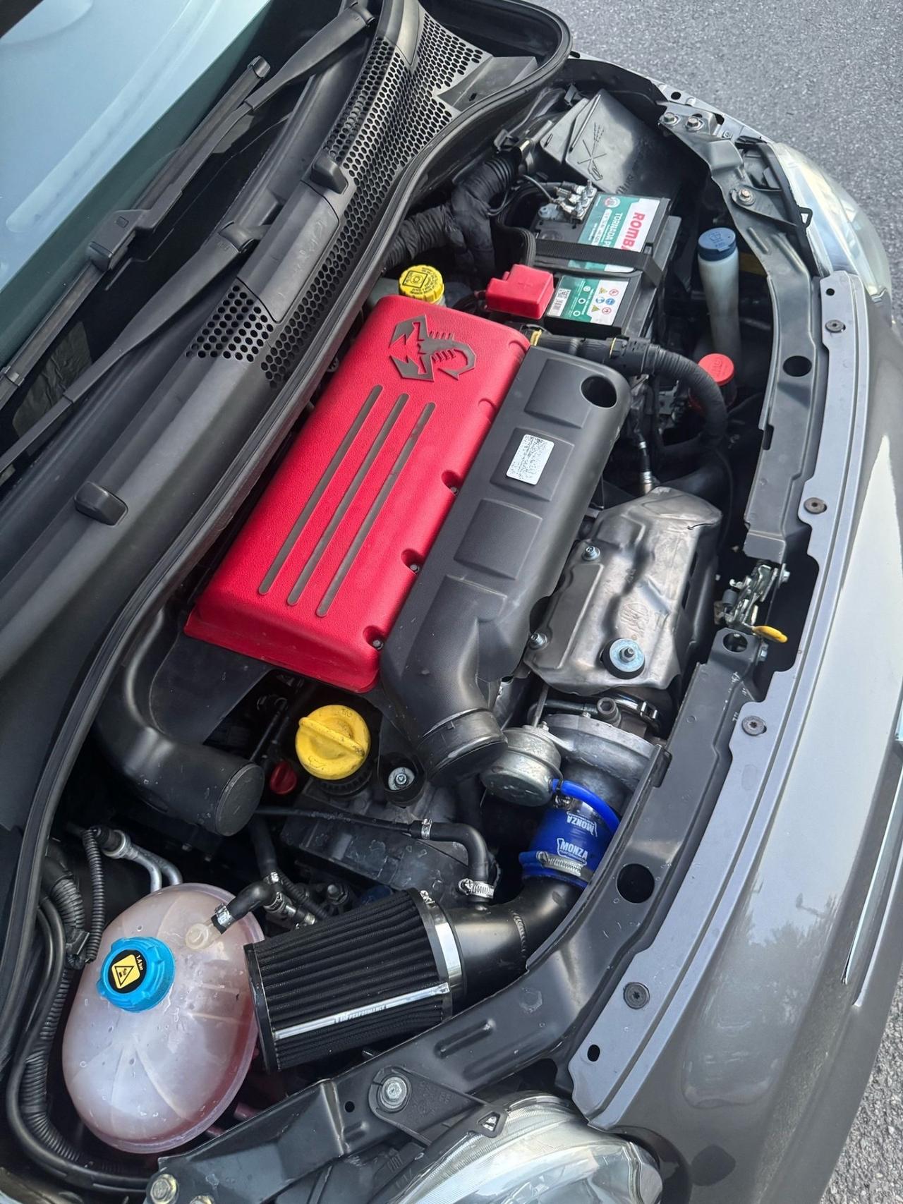 Abarth 500 C 1.4 Turbo T-Jet