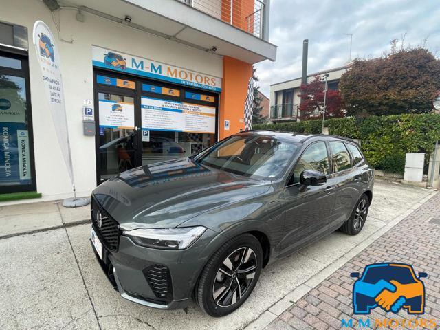 VOLVO XC60 T6 Plug-in hybrid AWD pari al nuovo