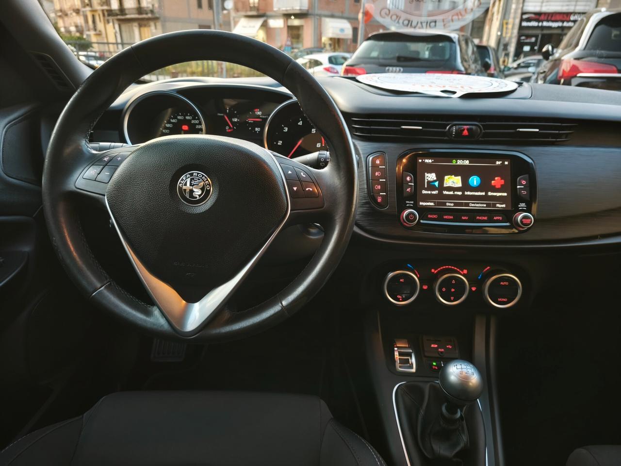 Alfa Romeo Giulietta 1.6 JTDm-2 120 CV Distinctive