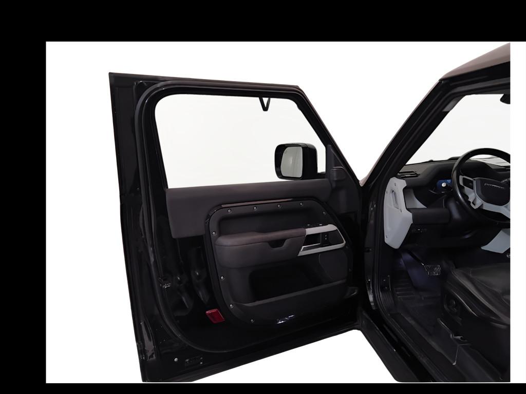 LAND ROVER Defender VII 2020 90 - Defender 90 3.0d i6 mhev SE awd 200cv