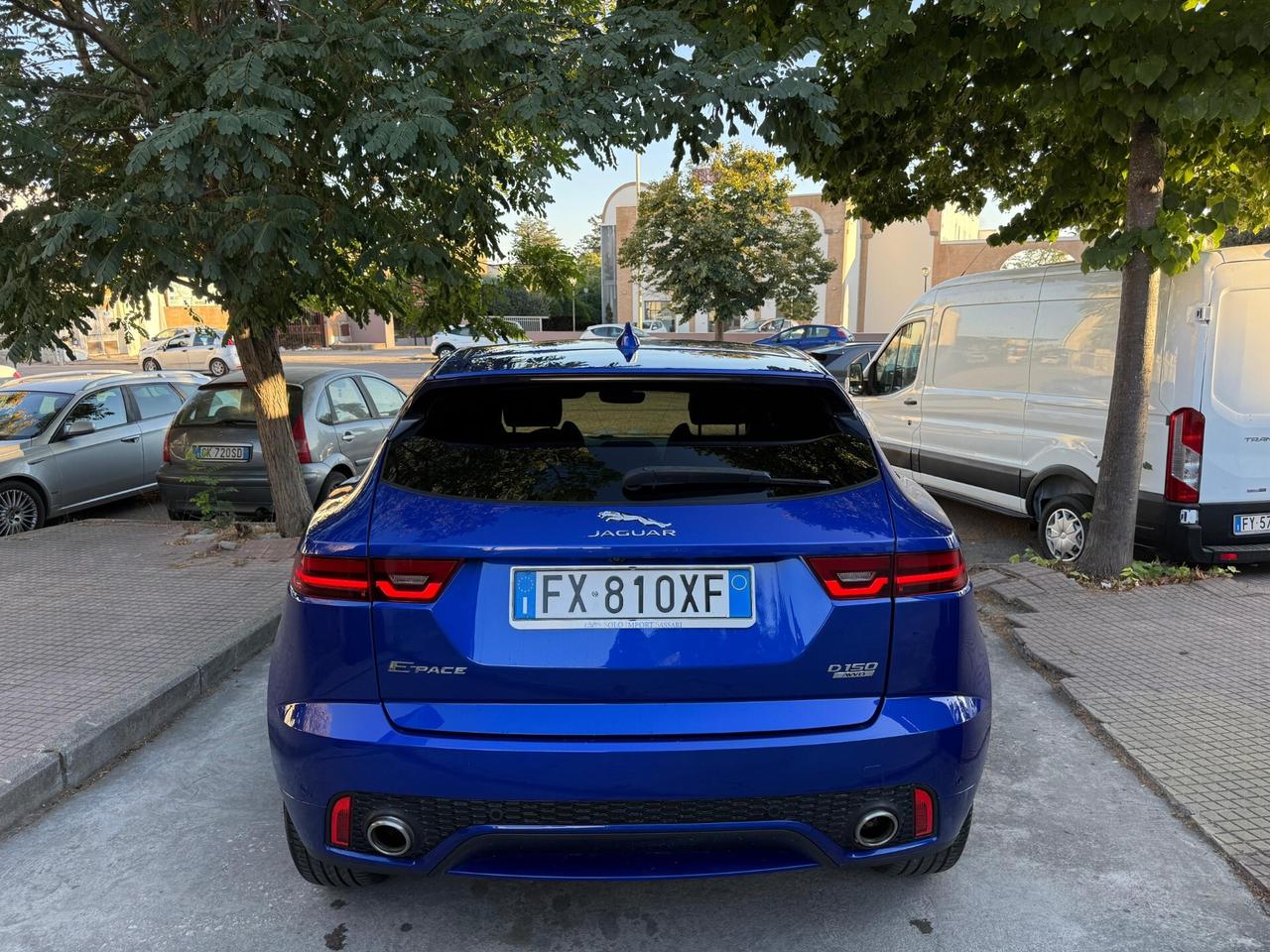Jaguar E-Pace KM. 65.000! 2.0D 150 CV AWD aut. R Dynamic S