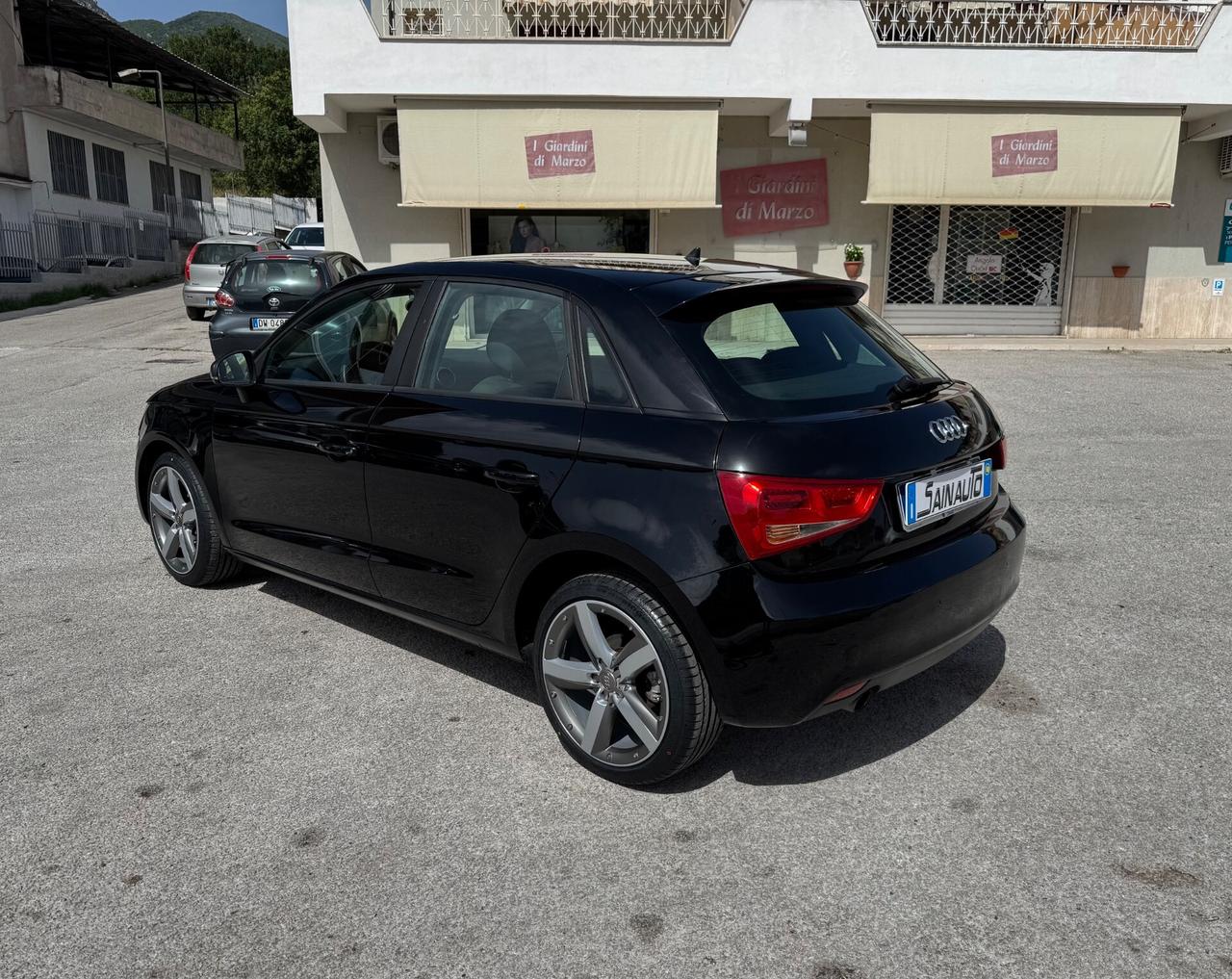 Audi A1 1.6 TDI SPB GARANZIA