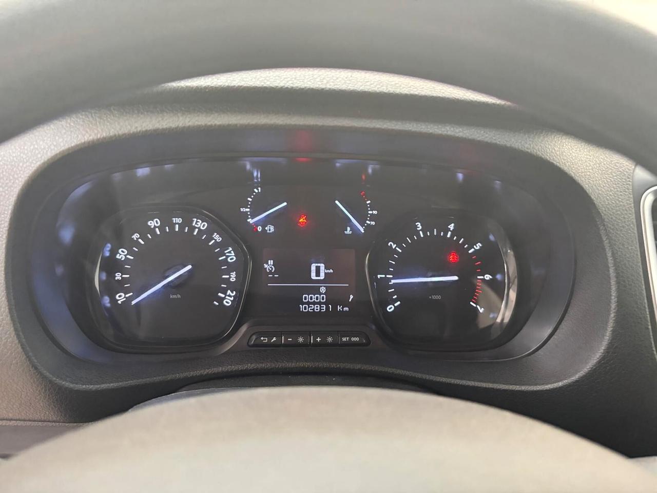 Citroen Jumpy 1.5 BlueHDi 120cv S&S Furgone M Club 3Posti