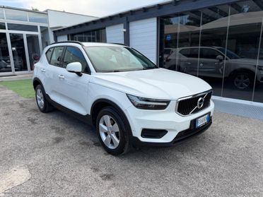 VOLVO XC40 D3 AWD Geartronic Business