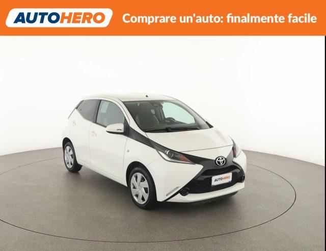 TOYOTA Aygo 1.0 VVT-i 69 CV 5 porte x-play TSS