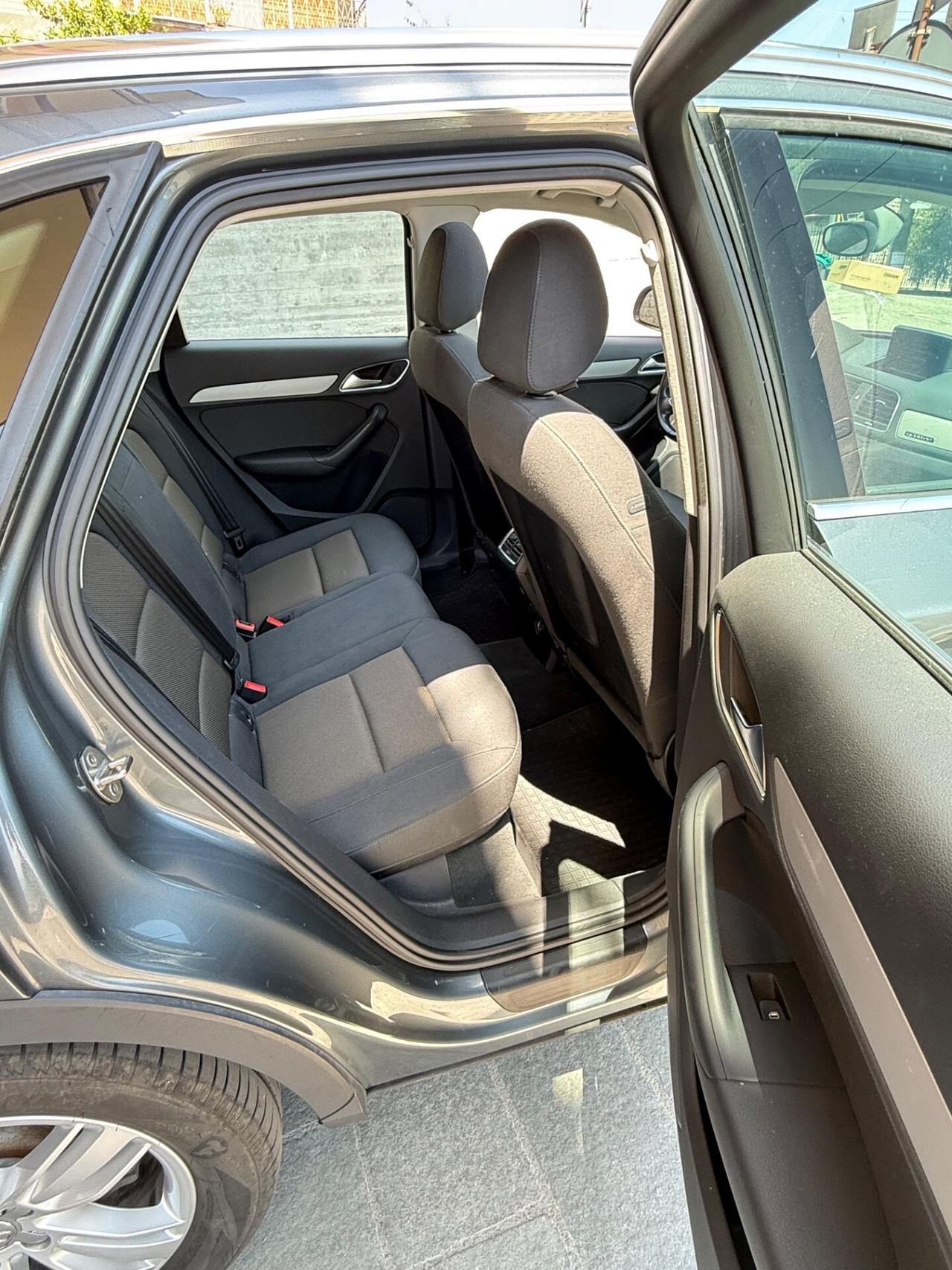 Audi Q3 2.0 TDI quattro S Line Edition