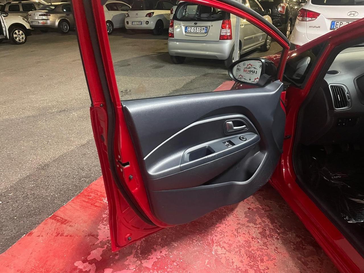 Kia Rio 1.2 CVVT 5p. Cool