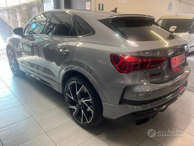 AUDI RS Q3 SPB quattro S tronic