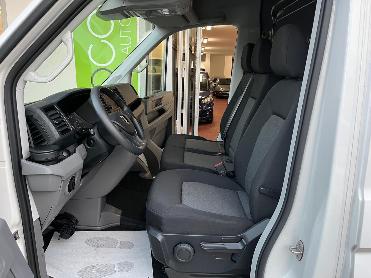 Volkswagen Crafter 2.0TDI Au8M L3H3 GARANZIA24MESI