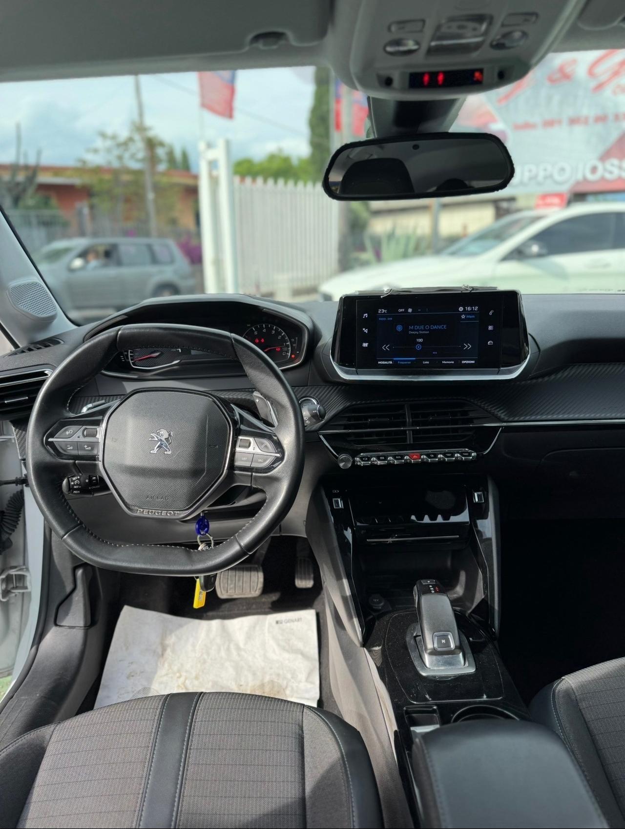 Peugeot 208 PureTech 100 Stop&Start EAT8 5 porte Allure Pack