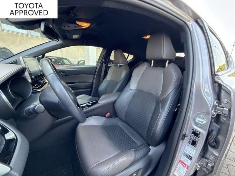 Toyota C-HR 1.8H LOUNGE E-CVT