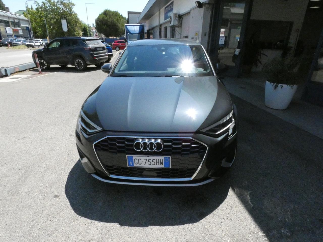 AUDI A3 4ª serie A3 SPB 30 TFSI S tronic Busin...
