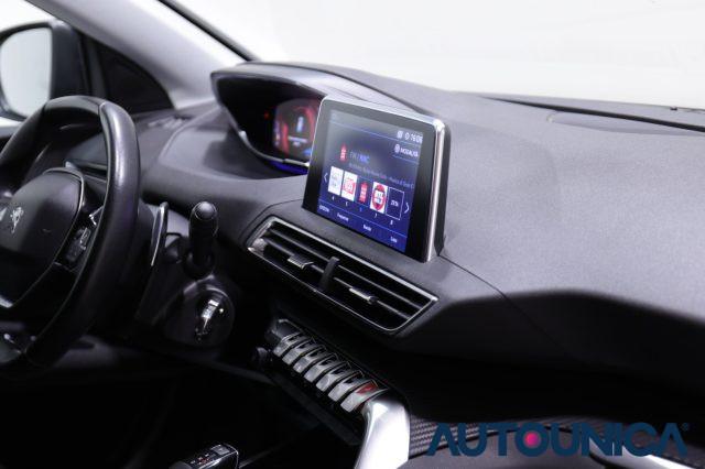 PEUGEOT 3008 BLUEHDI 130 S&S EAT8 ALLURE FARI LED NEOPATENTATI
