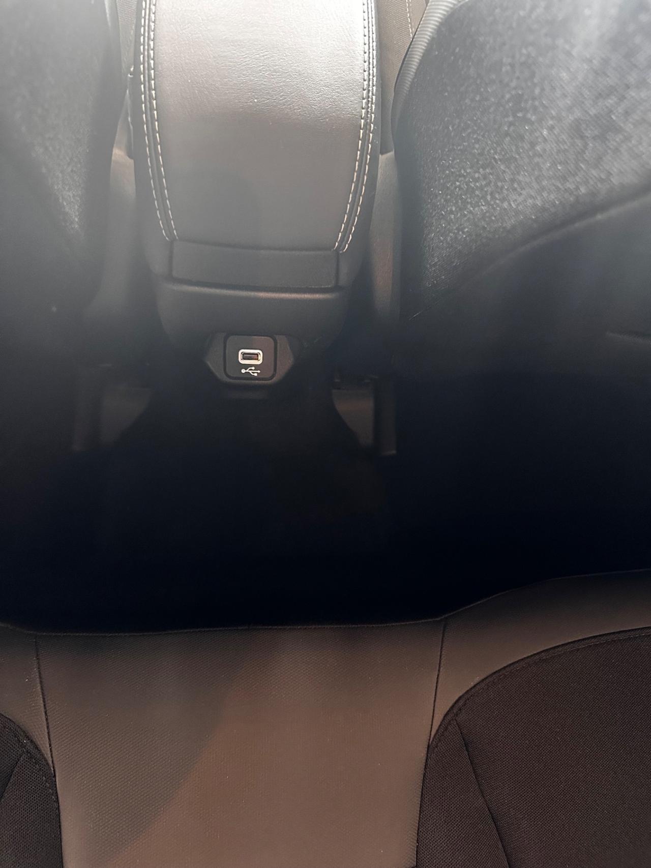 Jeep Renegade 1.3 T4 DDCT Limited
