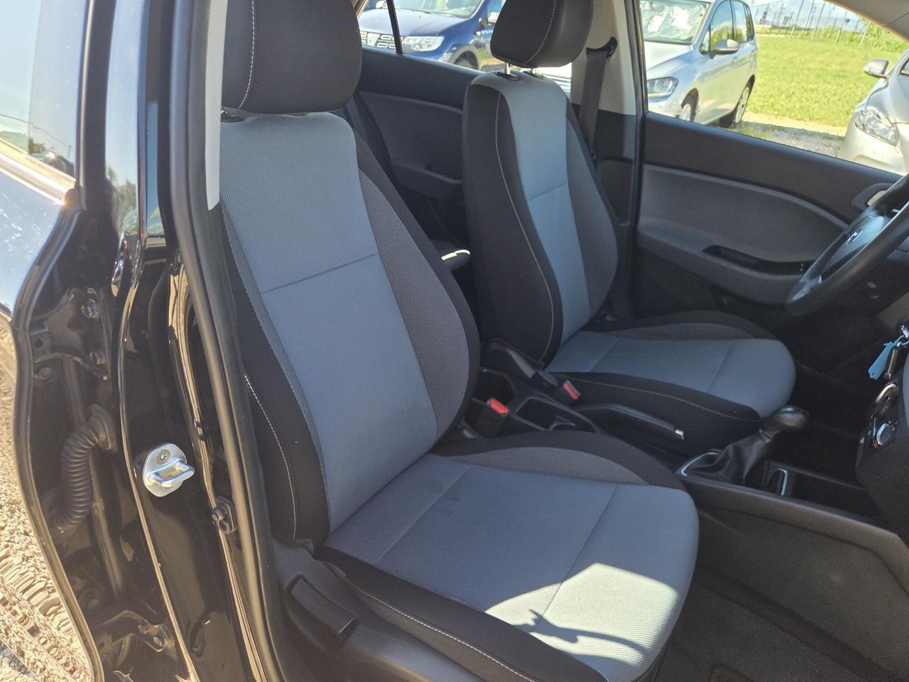 HYUNDAI I20 1.2 BENZINA 75CV