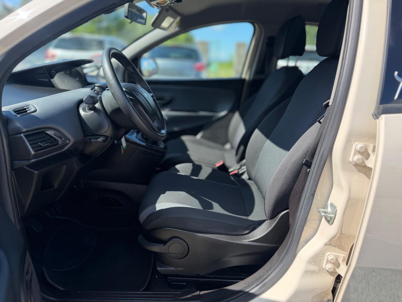 Lancia Ypsilon 1.2 (112.000KM) 2018