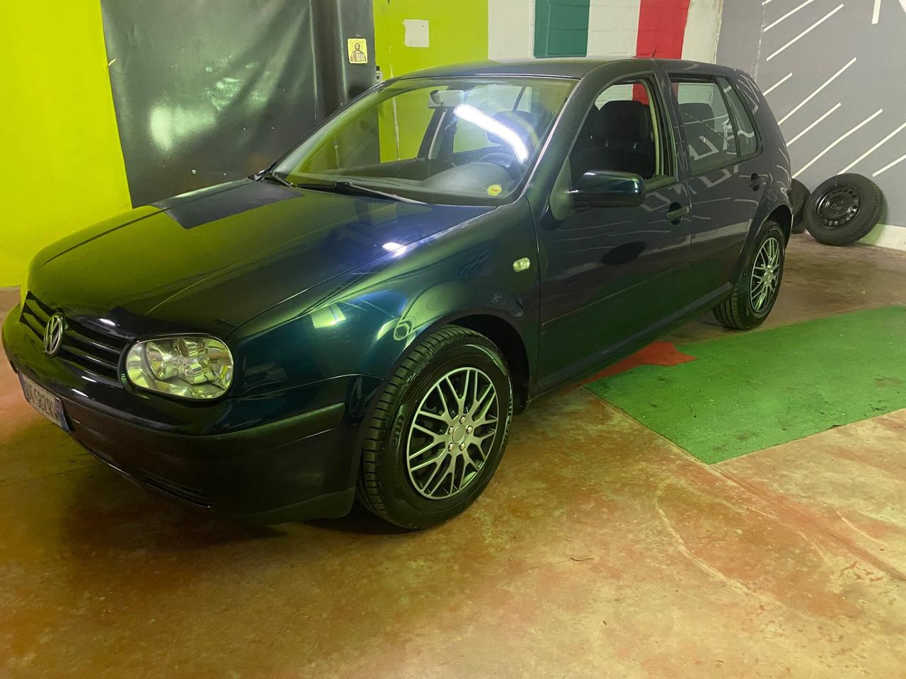 Volkswagen Golf 1.9 TDI/110 CV cat 5p. Comfortline