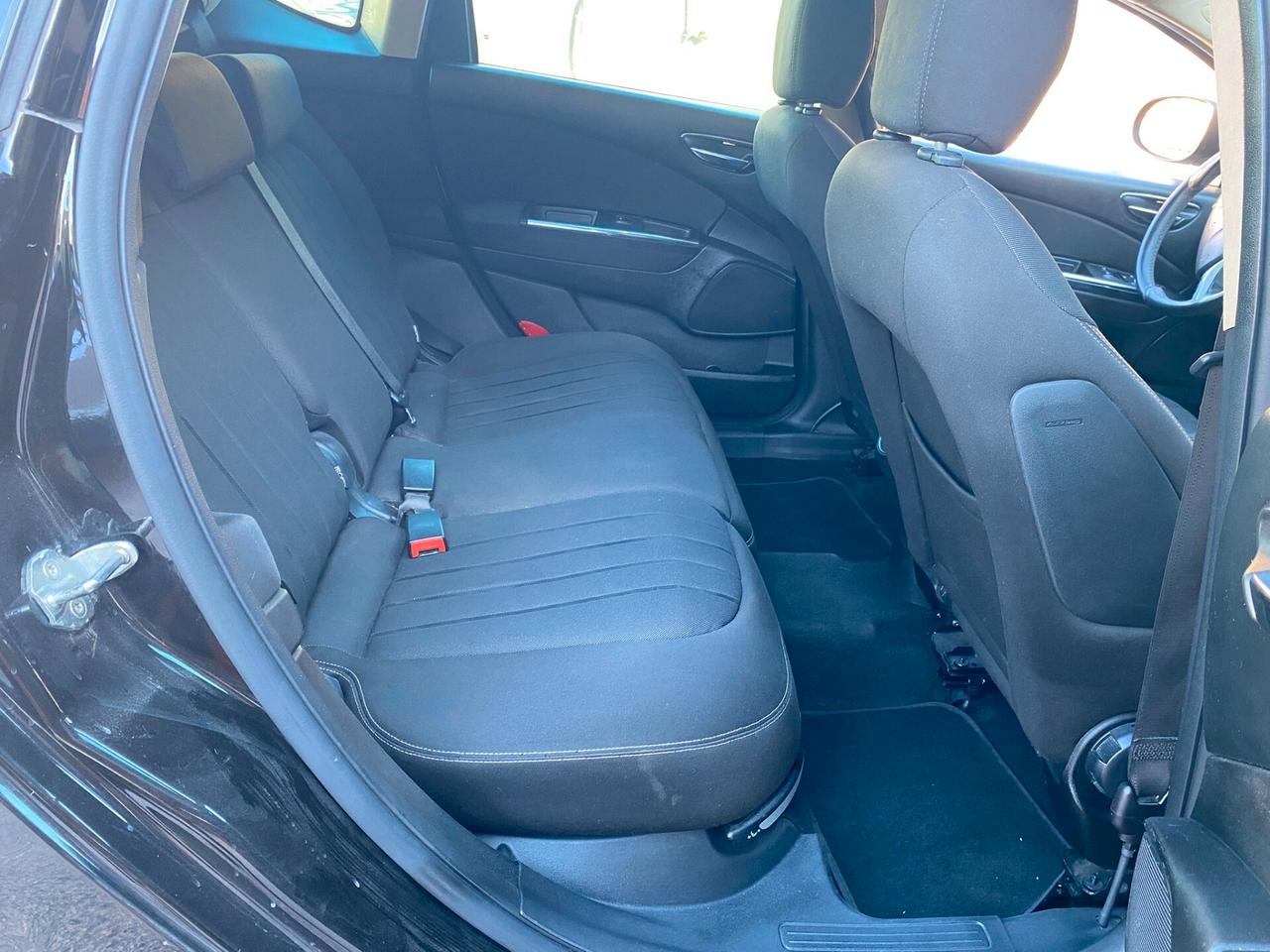 Lancia Delta 1.6 MJT 120cv full opt 2011