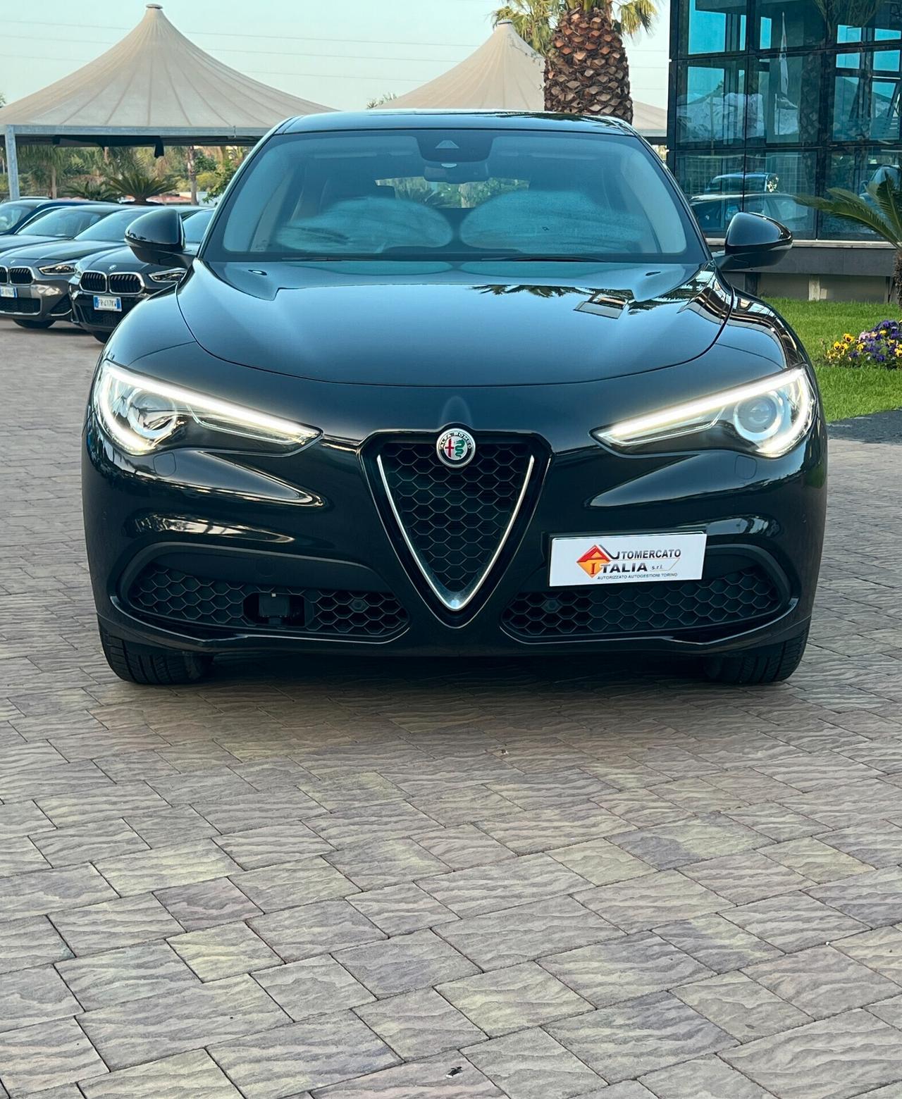 Alfa Romeo Stelvio 2.2 Turbodiesel 190 CV AT8 Q4 Business