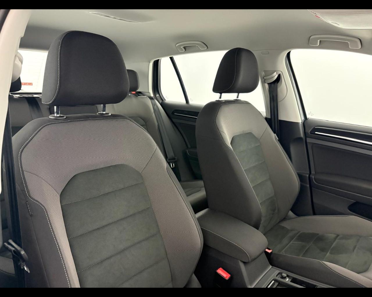 VOLKSWAGEN Golf 5p 1.6 tdi Executive 115cv