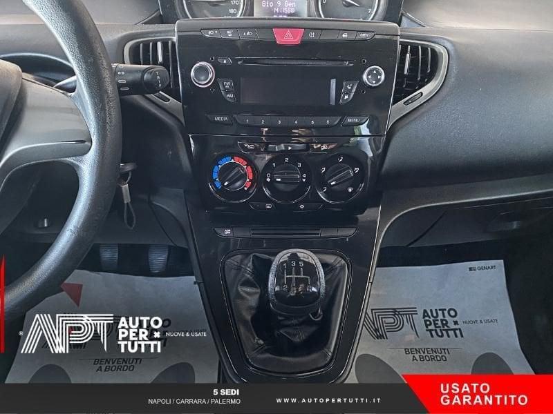 Lancia Ypsilon Ypsilon 1.2 8v Elefantino ecochic Gpl 69cv my14