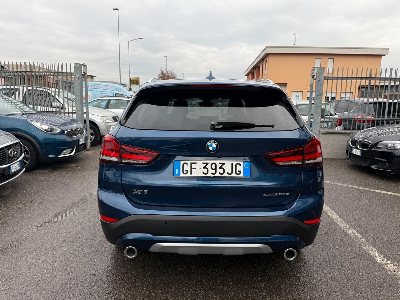 BMW X1 xLine Plus sdrive18d / SERVICE IN BMW