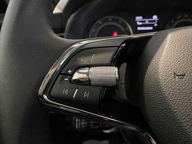 SKODA Kamiq 1.0 TSI Ambition
