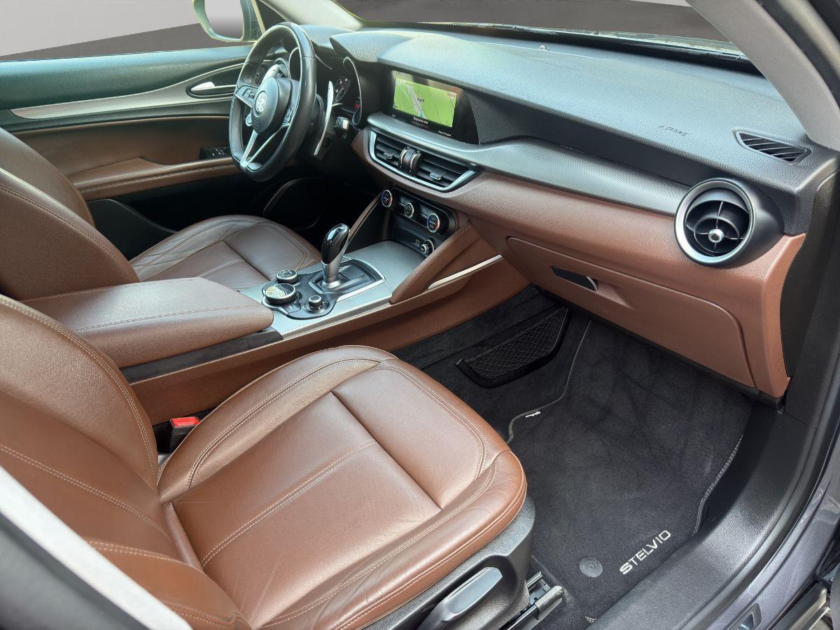 ALFA ROMEO - Stelvio - 2.2 T.diesel 210 CV AT8 Q4 Super