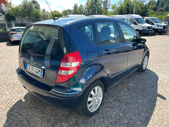 MERCEDES-BENZ A 150 Elegance