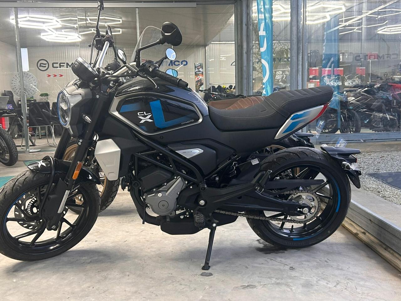 CF MOTO 300 CL-X HERITAGE