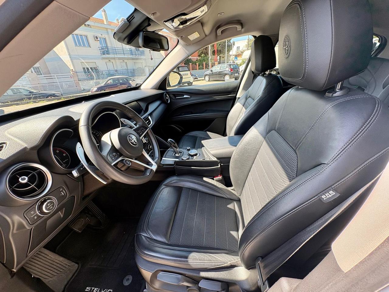 Alfa Romeo Stelvio Executive 2.2 #10521