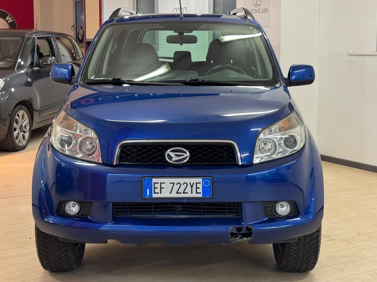Daihatsu Terios 1.5 Benz-4X4-Navi-Telef-Gancio-Garantita-Permute