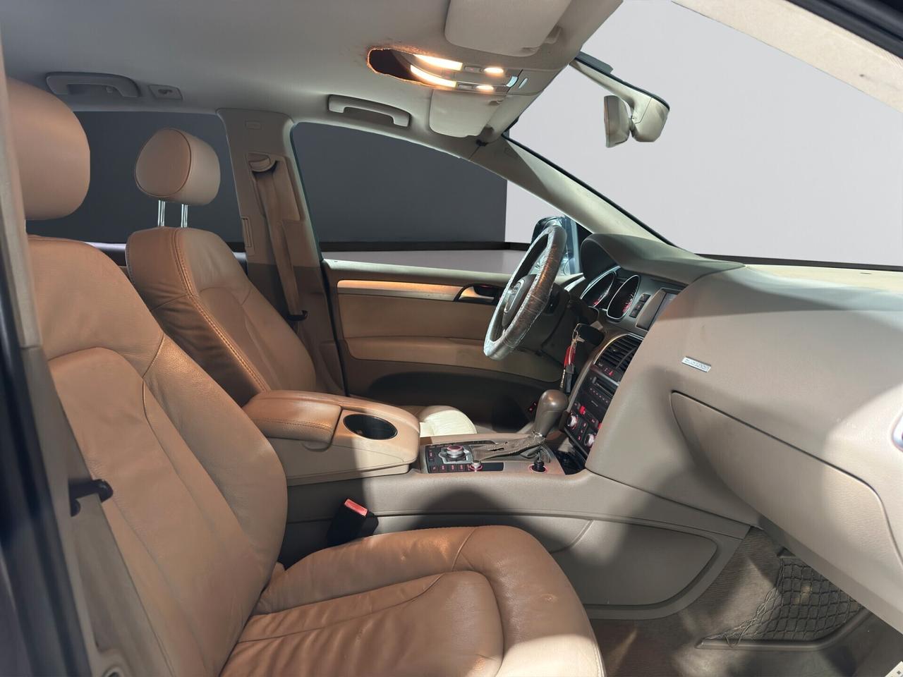 Audi Q7 3.0 V6 TDI 233CV quattro tiptronic