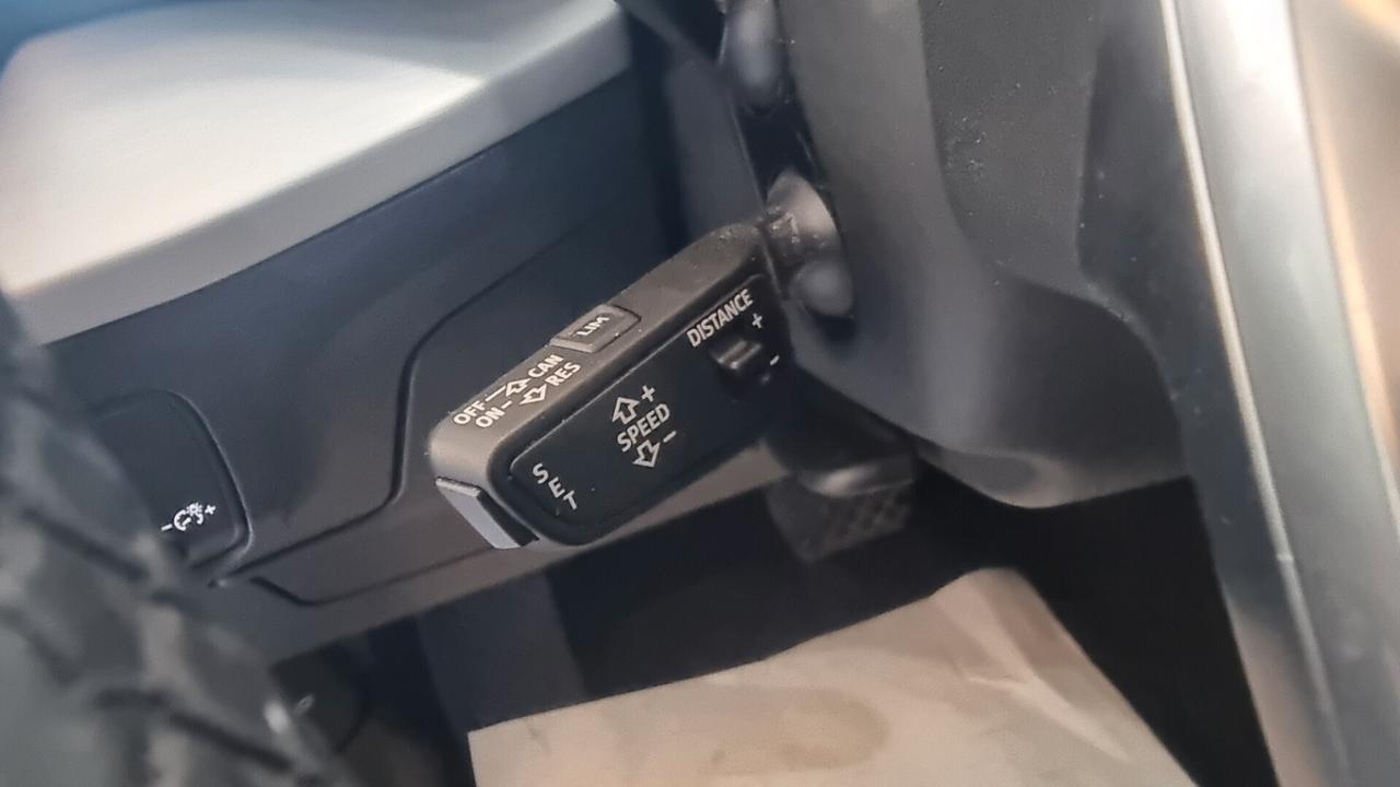 Audi Q2 35 TDI quattro S tronic S line Edition