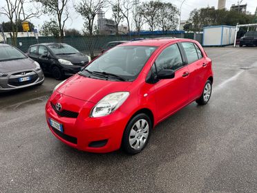 Toyota Yaris 1.0 5p. Now - 2010 - 99.000km Neop.