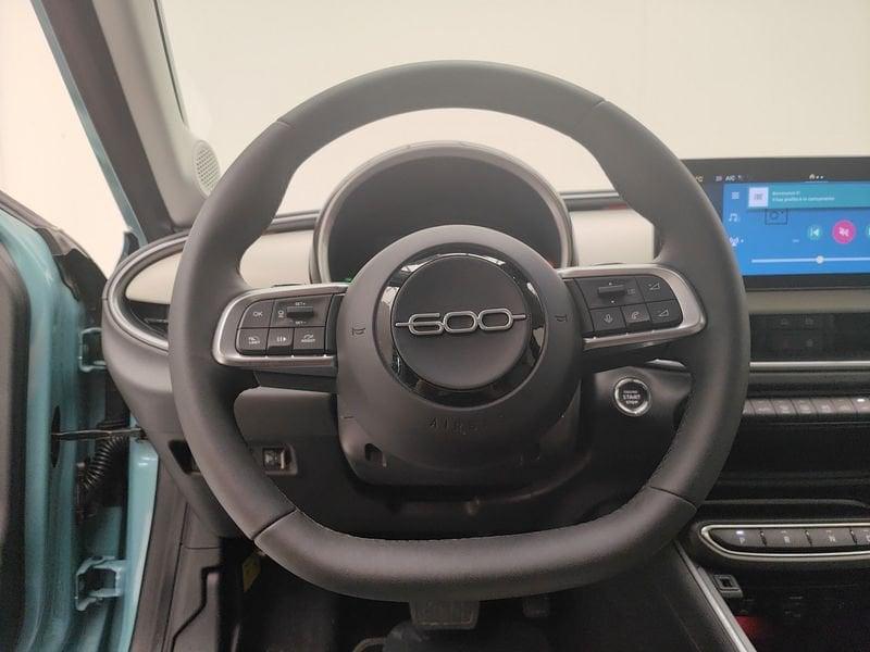 FIAT 600 IV 2023 1.2 hybrid La Prima 100cv auto