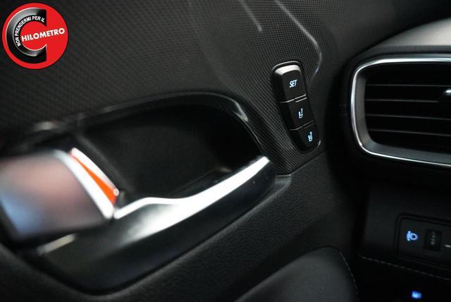 HYUNDAI Santa Fe 1.6 T-GDI PHEV 4WD AT 7 posti XCLASS
