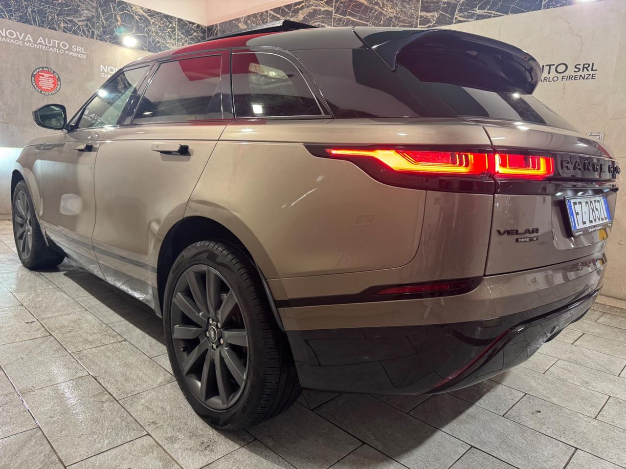 Land Rover Range Velar 2.0D I4 240 CV R-Dynamic S