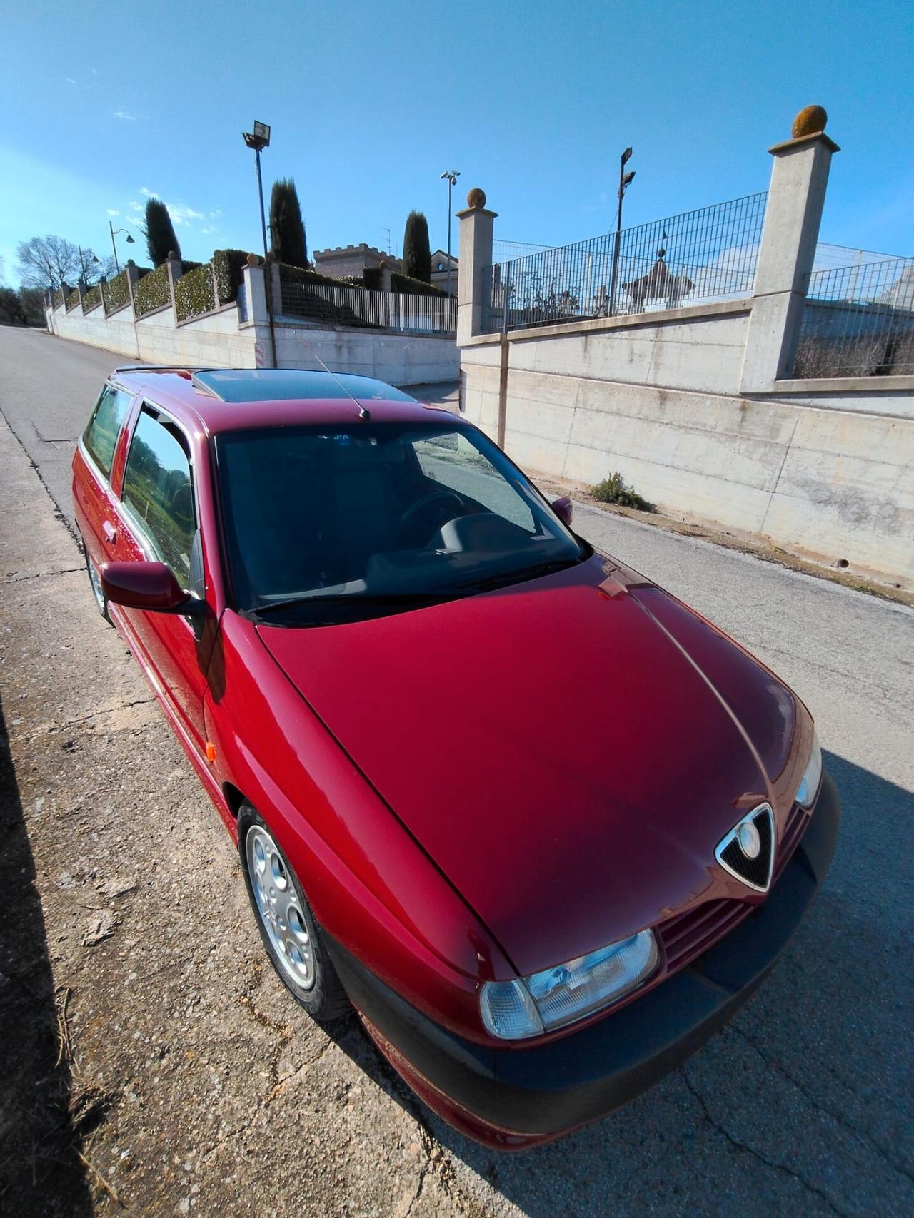 Alfa Romeo 145 2.0i 16V Twin Spark cat Quadrifoglio