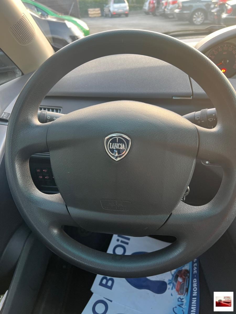 LANCIA - Musa - 1.4 Platino Ecochic GPL