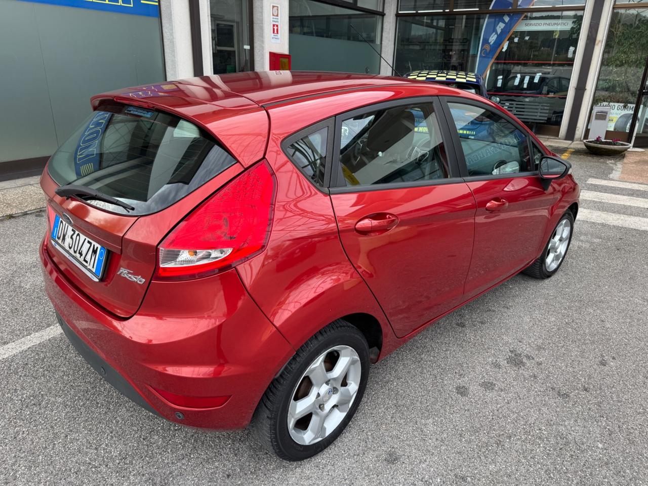Ford Fiesta 1.2 82CV 5 porte 2010