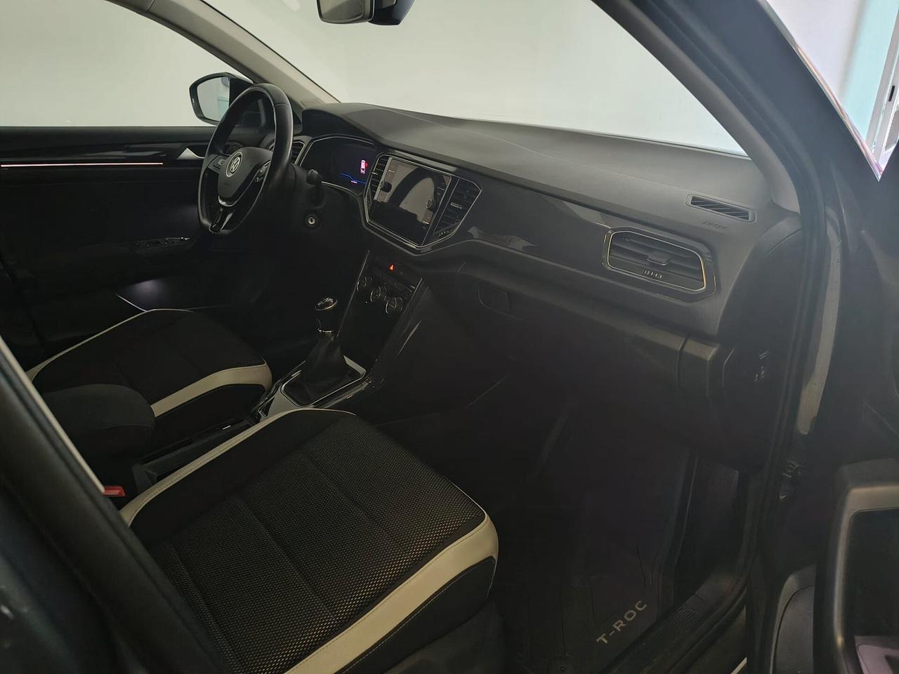 Volkswagen T-Roc 1.6 TDI SCR Advanced BlueMotion Technology