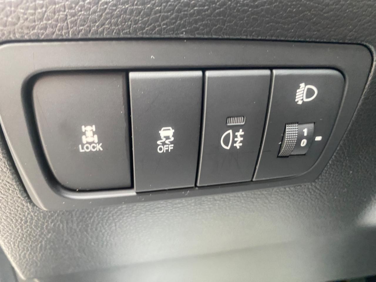 Ssangyong Korando 2.0 e-XDi 175 CV 2WD MT C