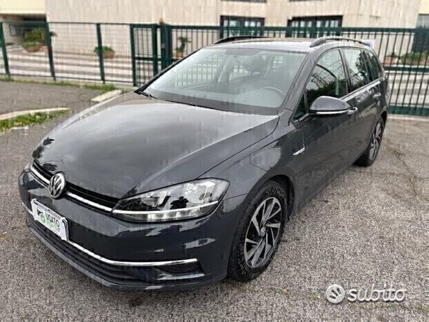 Volkswagen Golf Variant 1.5 TGI DSG 5p. Executive