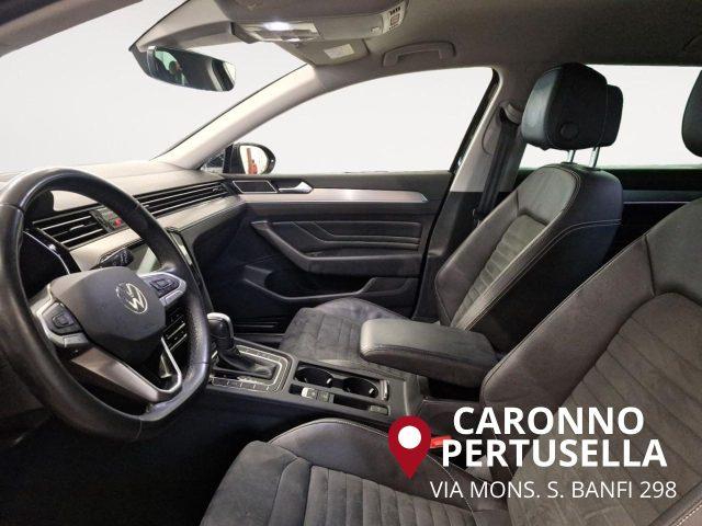 VOLKSWAGEN Passat Variant 2.0 TDI SCR EVO DSG Executive