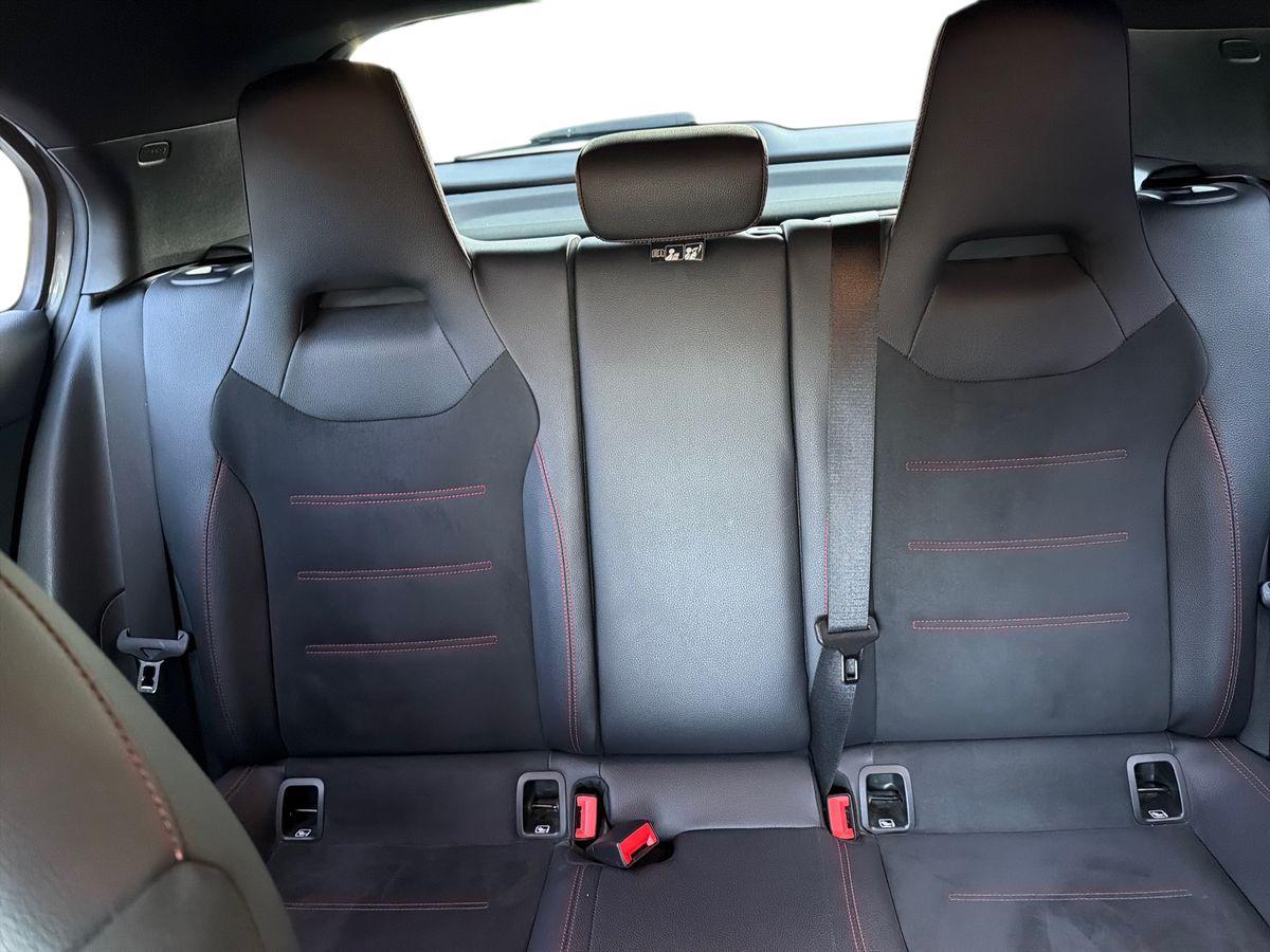 Mercedes-Benz A 180 Premium auto