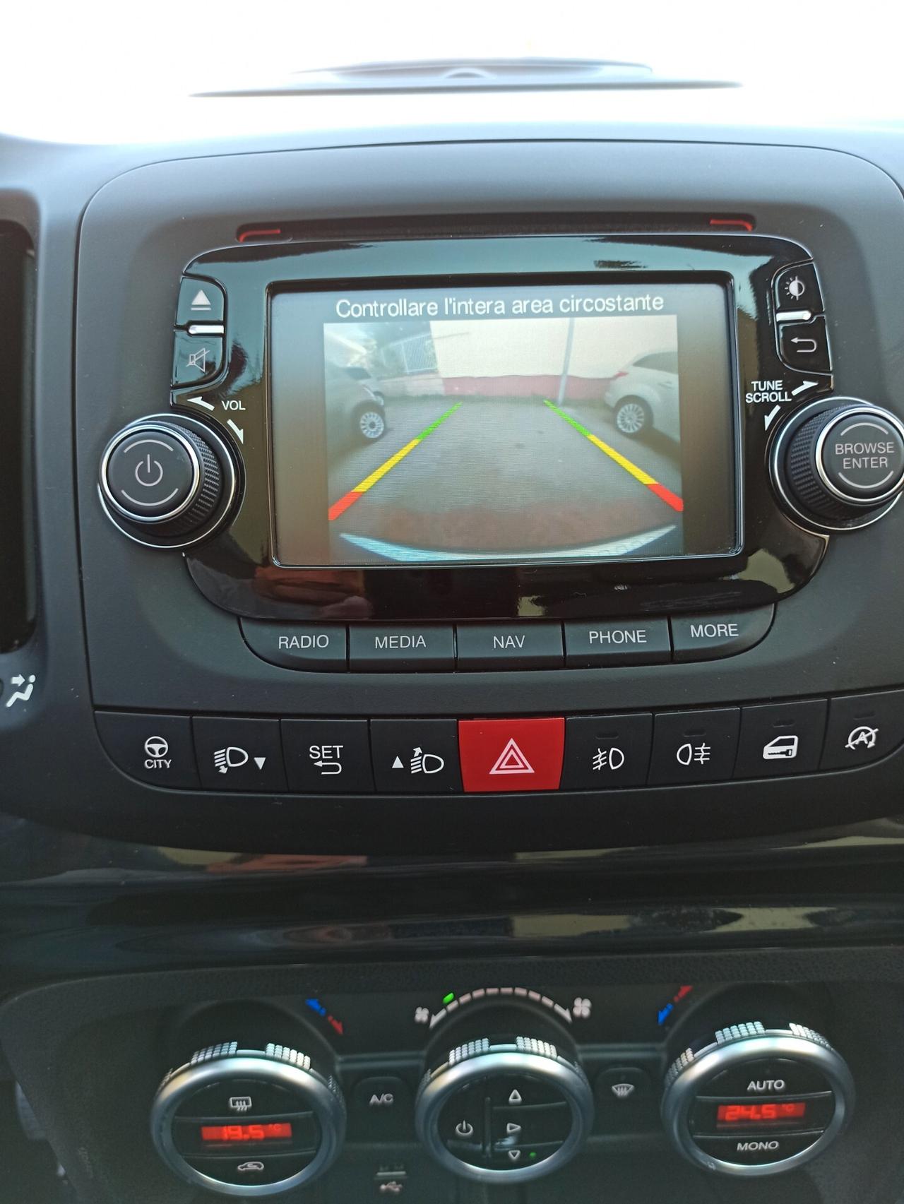 Fiat 500L 1.3 Multijet 85 CV Trekking Tetto panoramico bicolore