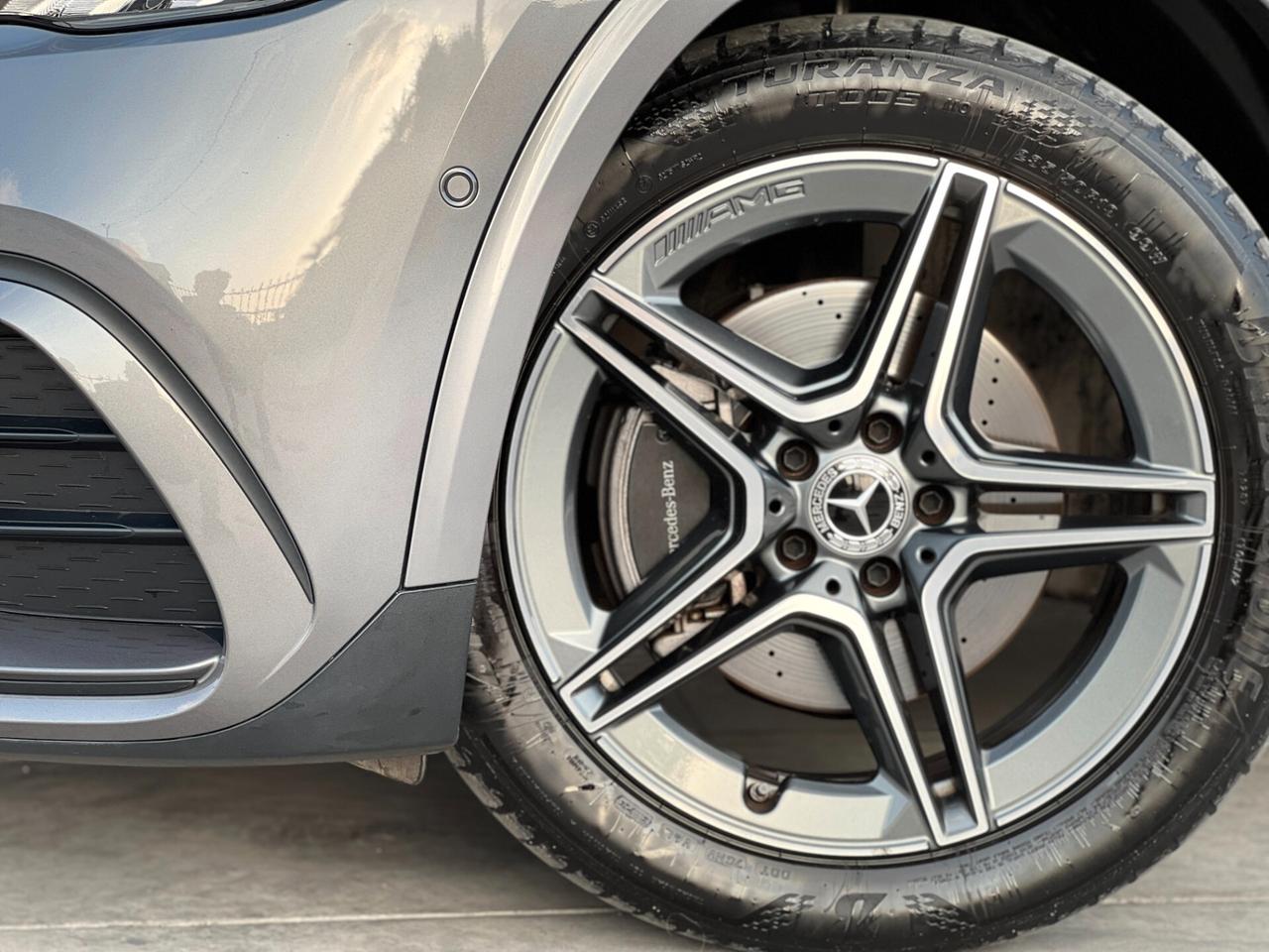 Mercedes-benz GLA 200 d 150cv AMG Premium UNICO PROPRIETARIO IVA ESPOSTA