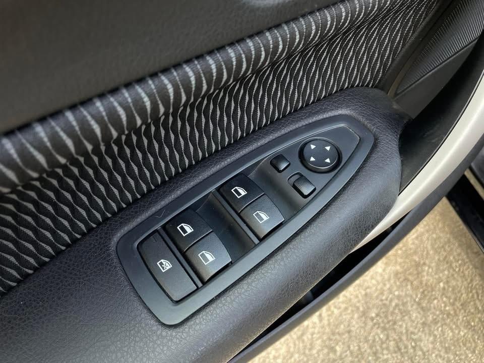 Bmw 118 118d 5p. Unique
