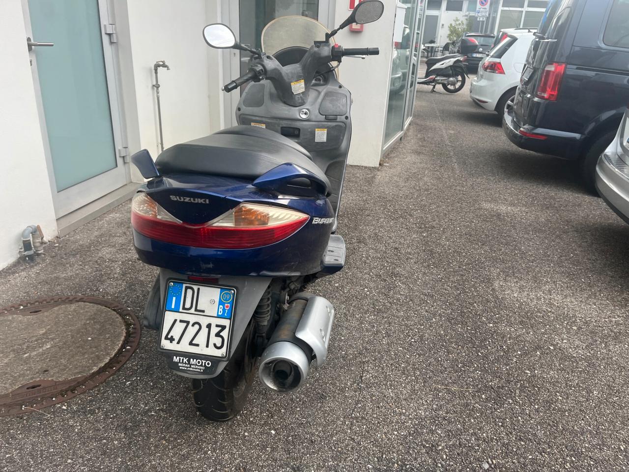 Suzuki Burgman 200 benzina